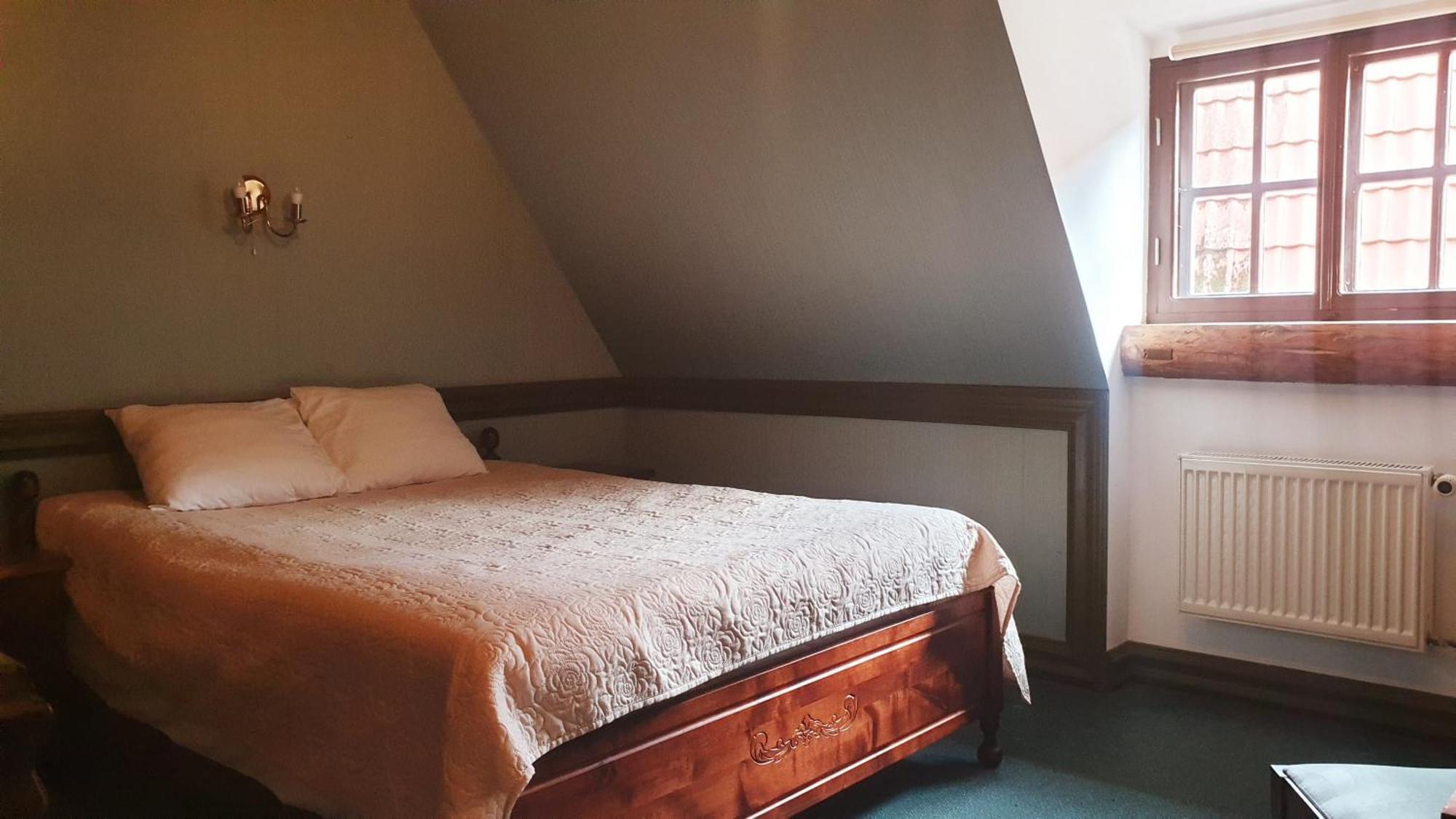 St. Peterburg Hotel Pärnu Buitenkant foto